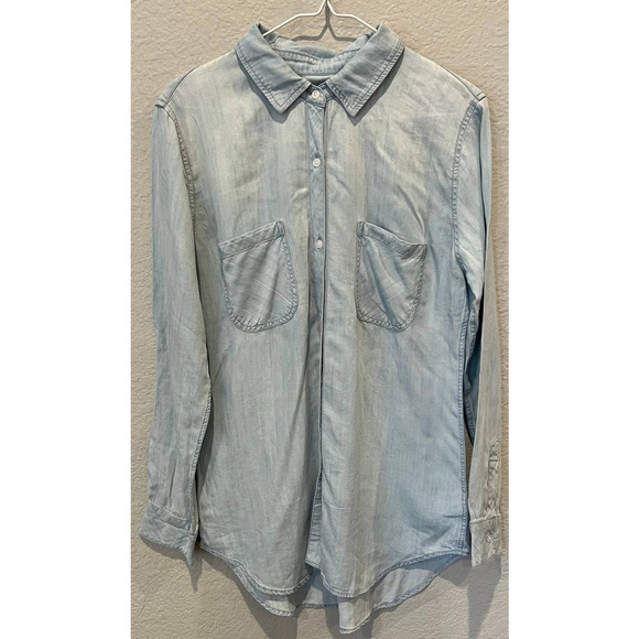 NWT Rails Carter Button Up Top (M) - Picture 2 of 7